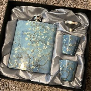 Van Gogh Flask